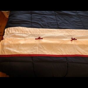 Kitchen window valance